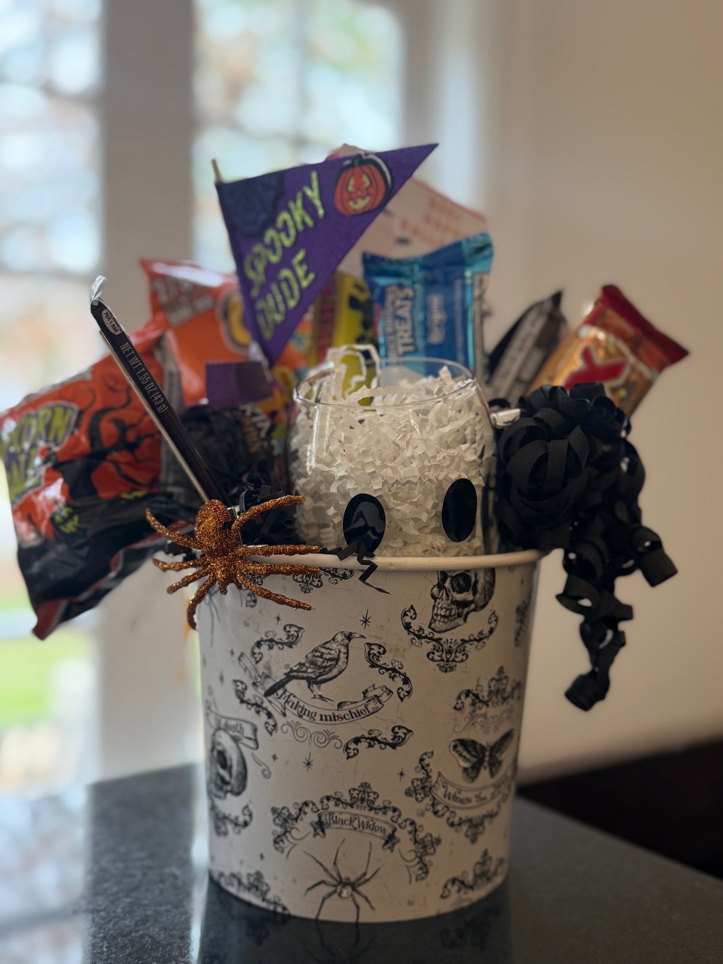 Boo Basket – Sweet Treats & Cozy Sips Delivered