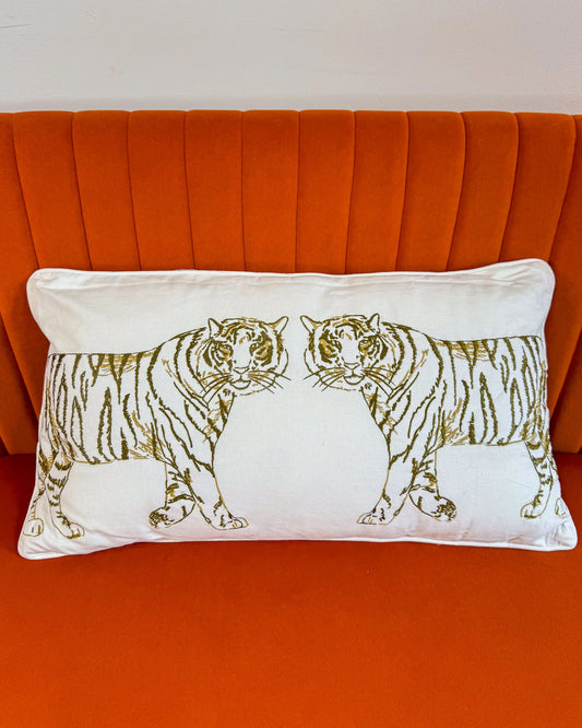 Tiger Walk Lumbar Pillow   Soft White/Gold   12.5x22.5