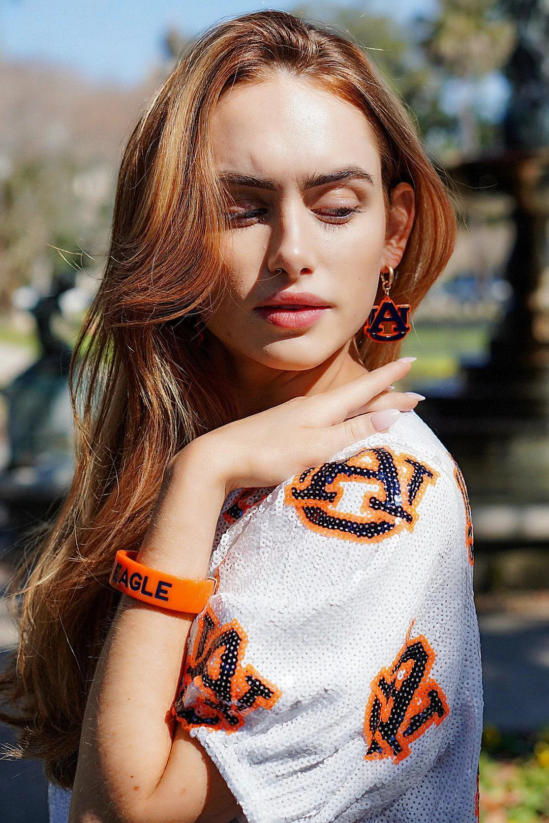 Auburn Tigers Resin Logo Drop Hoop Earrings in Navy